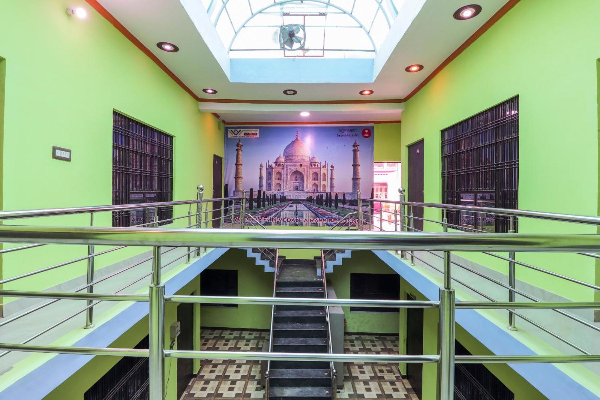OYO 60739 Vedanta Rass Residency Lucknow Exterior foto